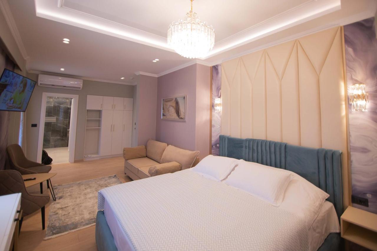 Hotel Sky